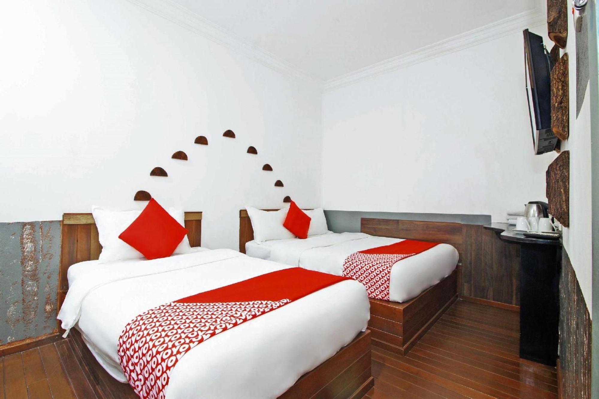 Oyo 210 Hotel Five 2 Kota Kinabalu Esterno foto