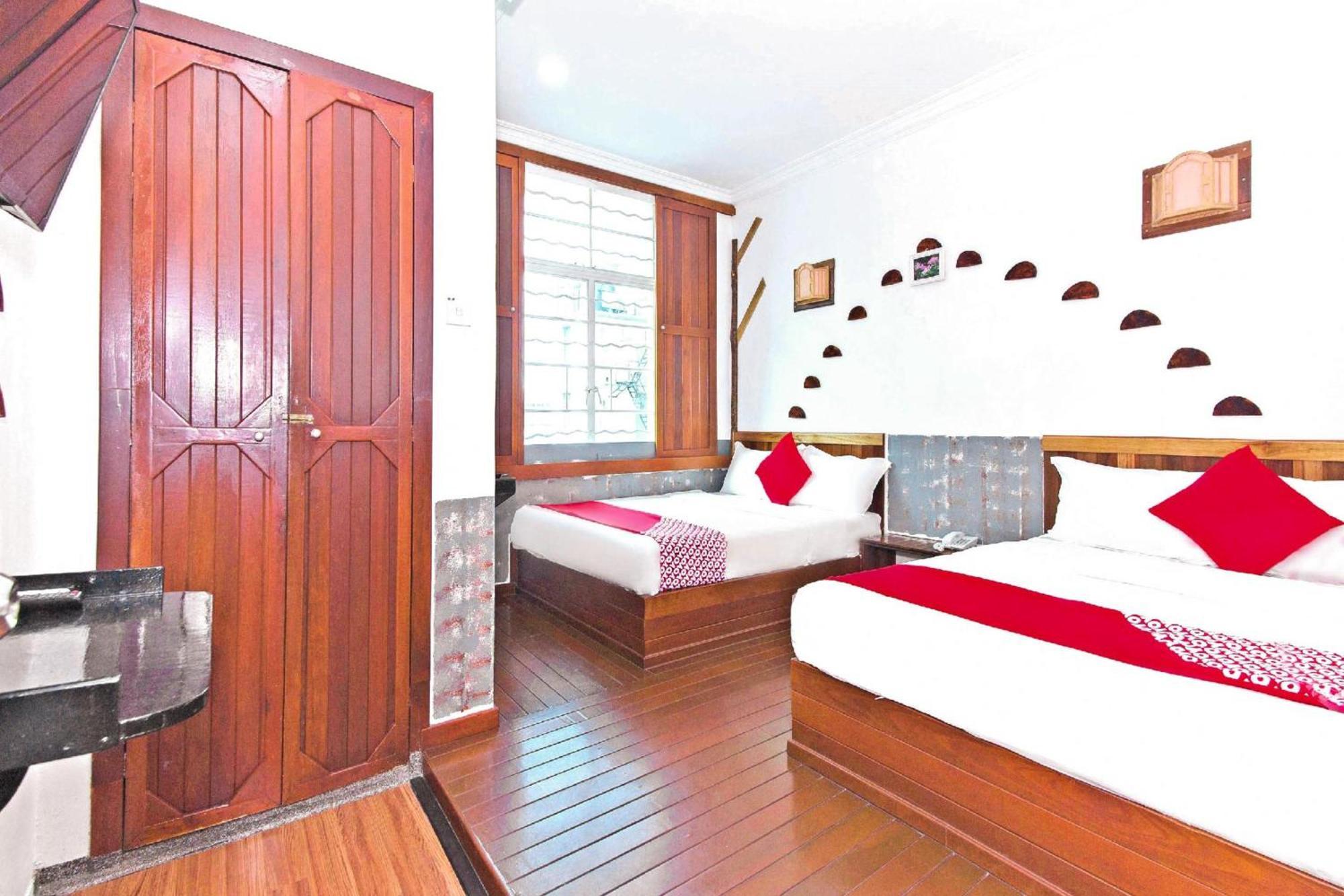 Oyo 210 Hotel Five 2 Kota Kinabalu Esterno foto