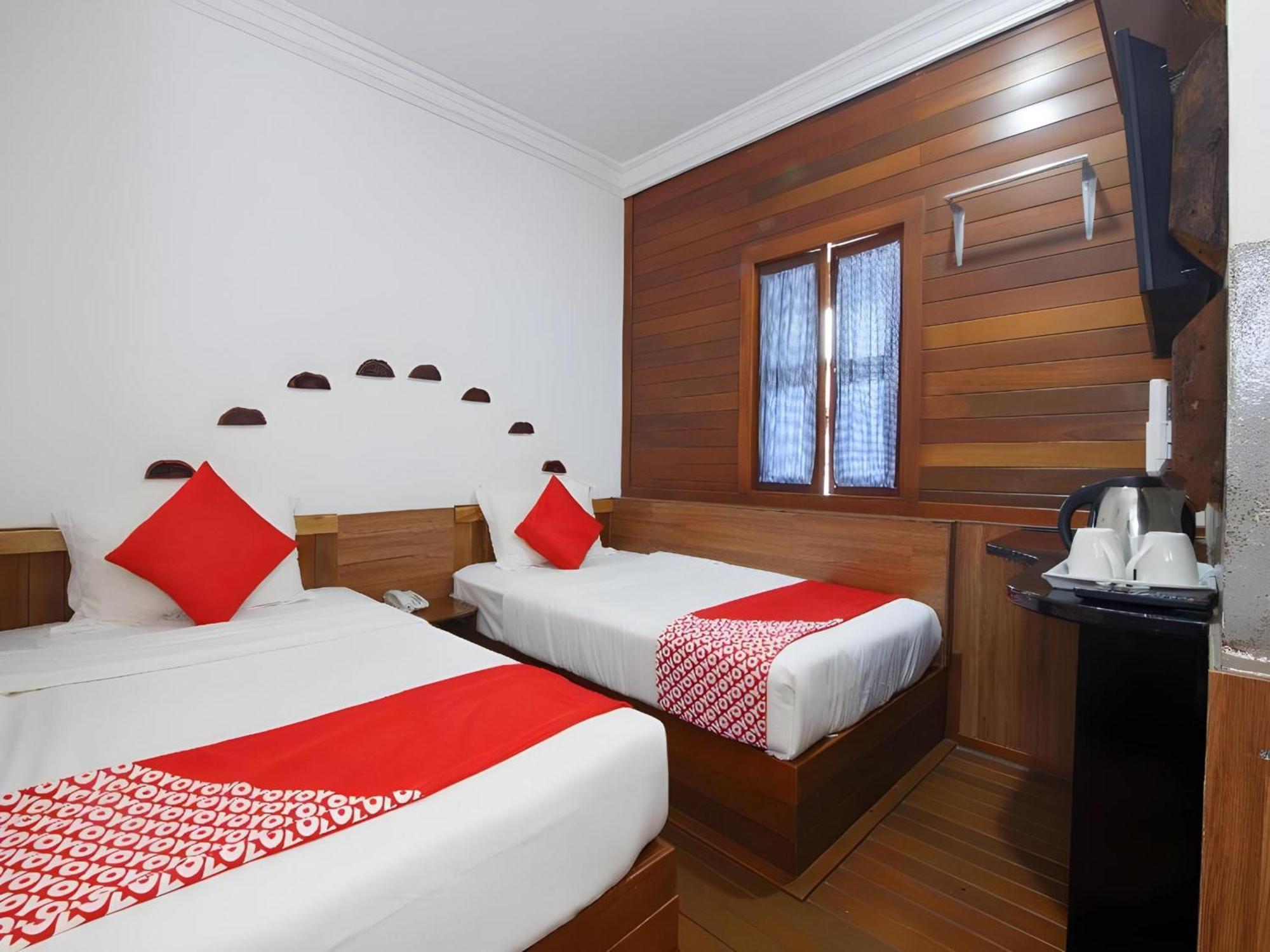Oyo 210 Hotel Five 2 Kota Kinabalu Esterno foto