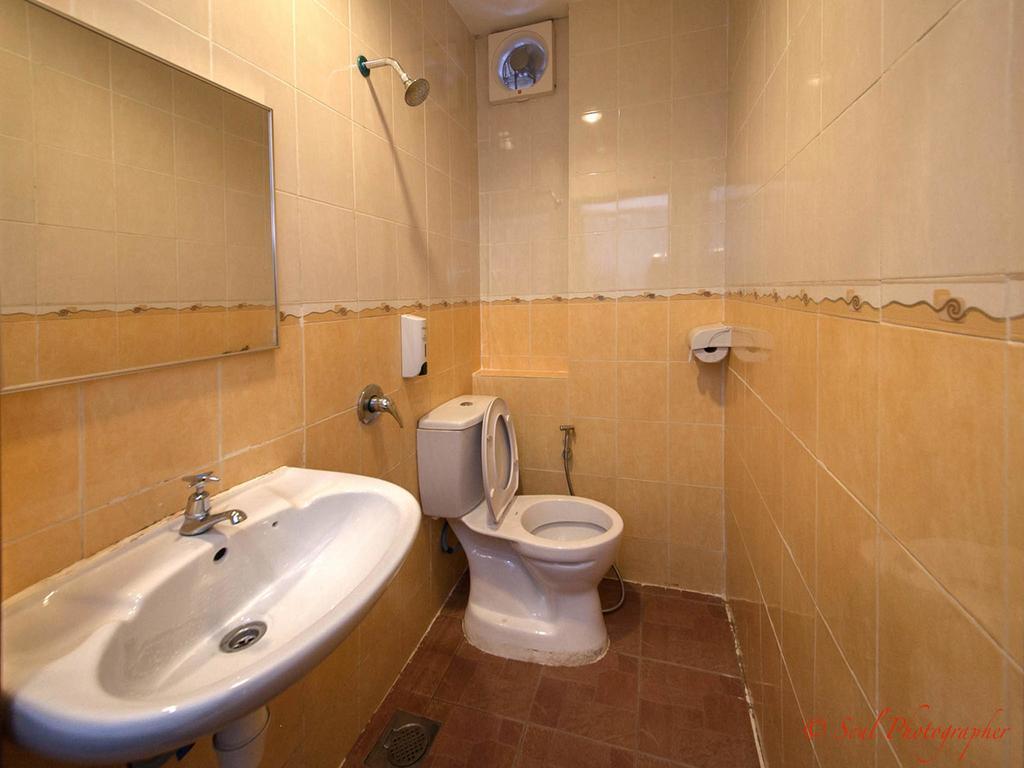 Oyo 210 Hotel Five 2 Kota Kinabalu Esterno foto